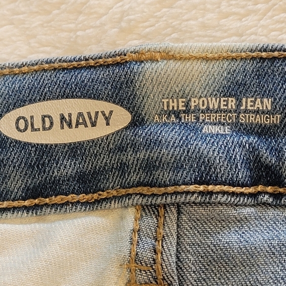 Old Navy 90s The Power Jean Perfect‎ Straight Ankle Bleached Leg Women's Size 8 - Picture 8 of 15